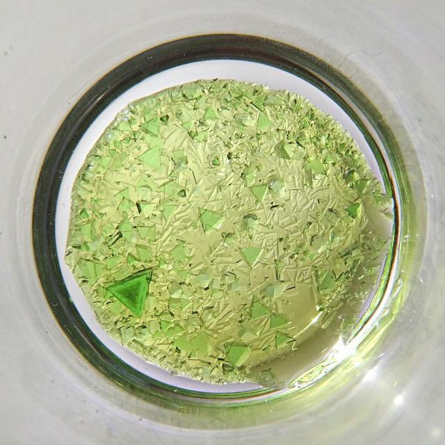 Lithium tris(oxalato) ferrate chloride